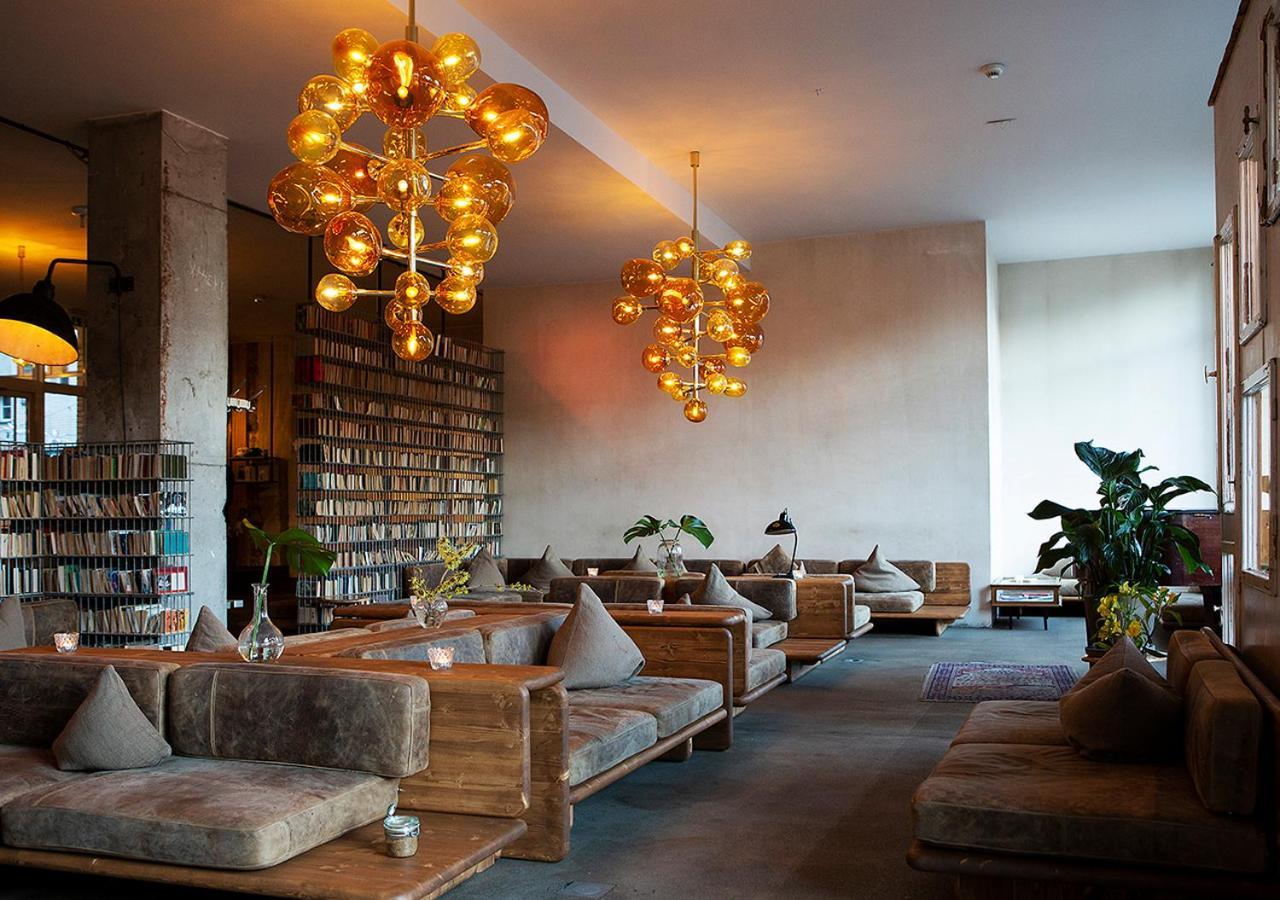 Staying in Friedrichshain-Kreuzberg: 11 Family Hotels Compared